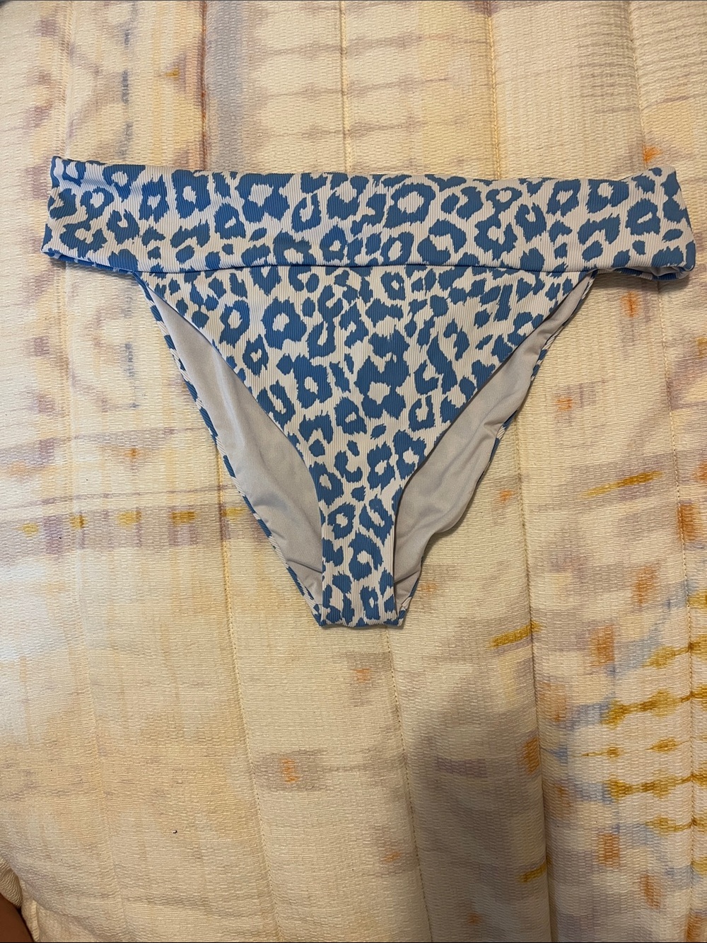 Blue leopard Print high leg Bikini Bottom with butt rouching Calzedonia Cobey